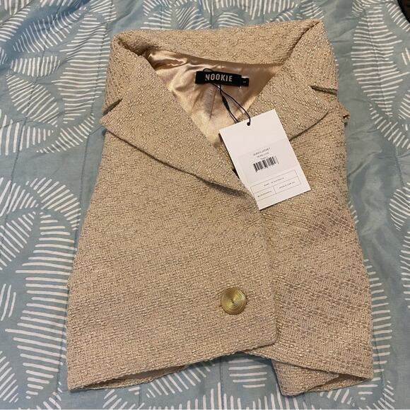NOOKIE Queen Cropped Tweed Jacket in Nude Size Large NWT - Picture 4 of 4